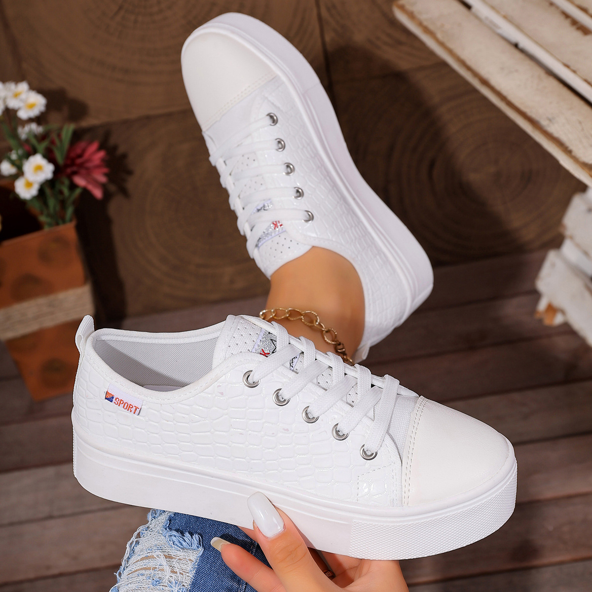 New women's flat casual single - Guipure Lace Panel ulasan dan harga